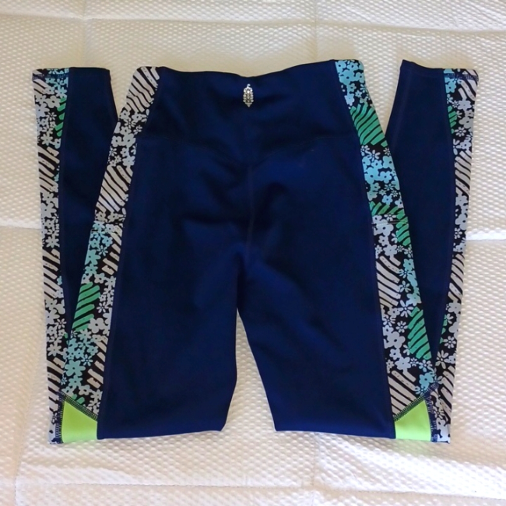 FP Movement Leggings - NWT - Picture 3 of 10